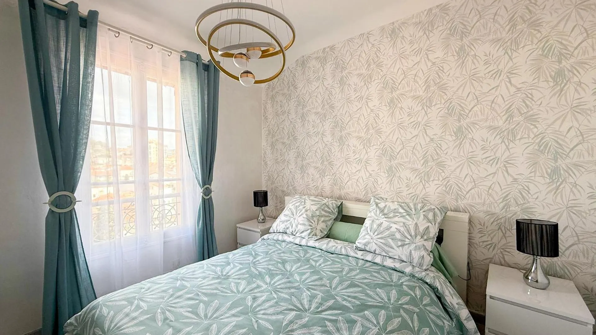 One Bedroom Cozy Apartment In Suquet - Cannes Frankrike